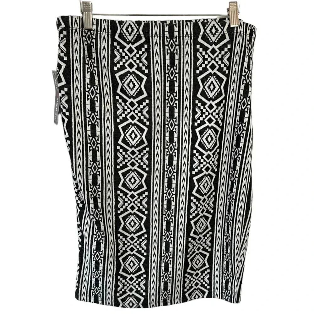 Eye Candy Pencil Skirt XL Black White‎ Geometric Tribal Aztec Print Bodycon